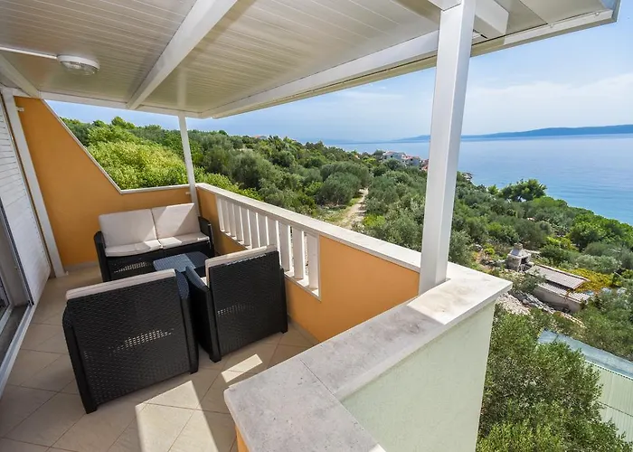 Tatinja Διαμέρισμα Τρογκίρ