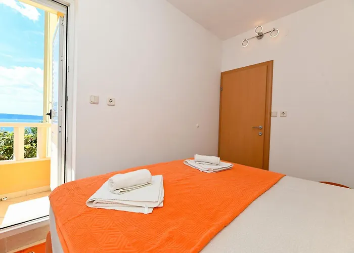 Appartement Tatinja *