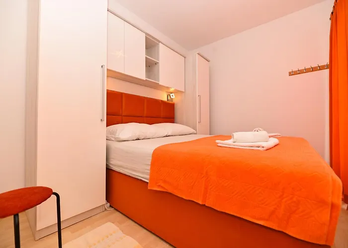 Appartement Tatinja *