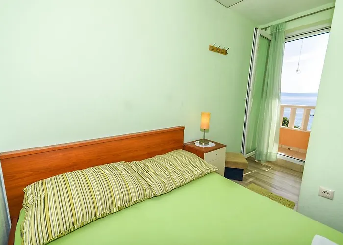 Appartement Tatinja *